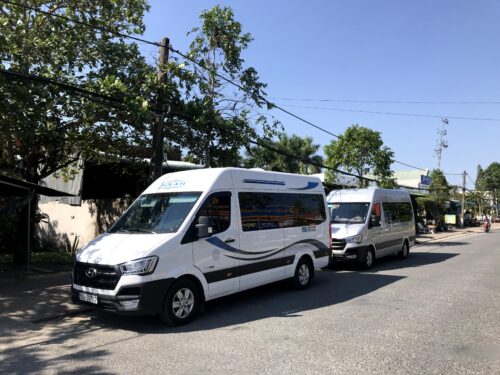 Ưu đãi thuê xe 16 chỗ sân bay Tân Sơn Nhất – Giá tốt, dịch vụ chất lượng!