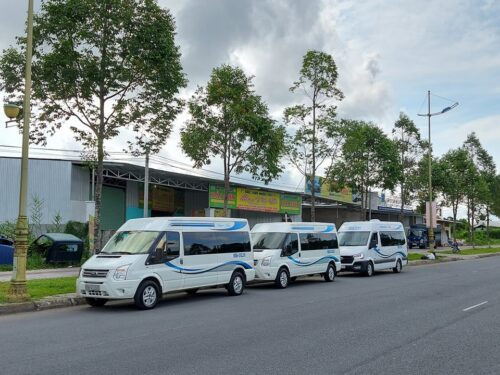 Quy trình đặt xe xe 16 chỗ sân bay Tân Sơn Nhất tại Thuê xe Huy Đạt nhanh chóng, tiện lợi
